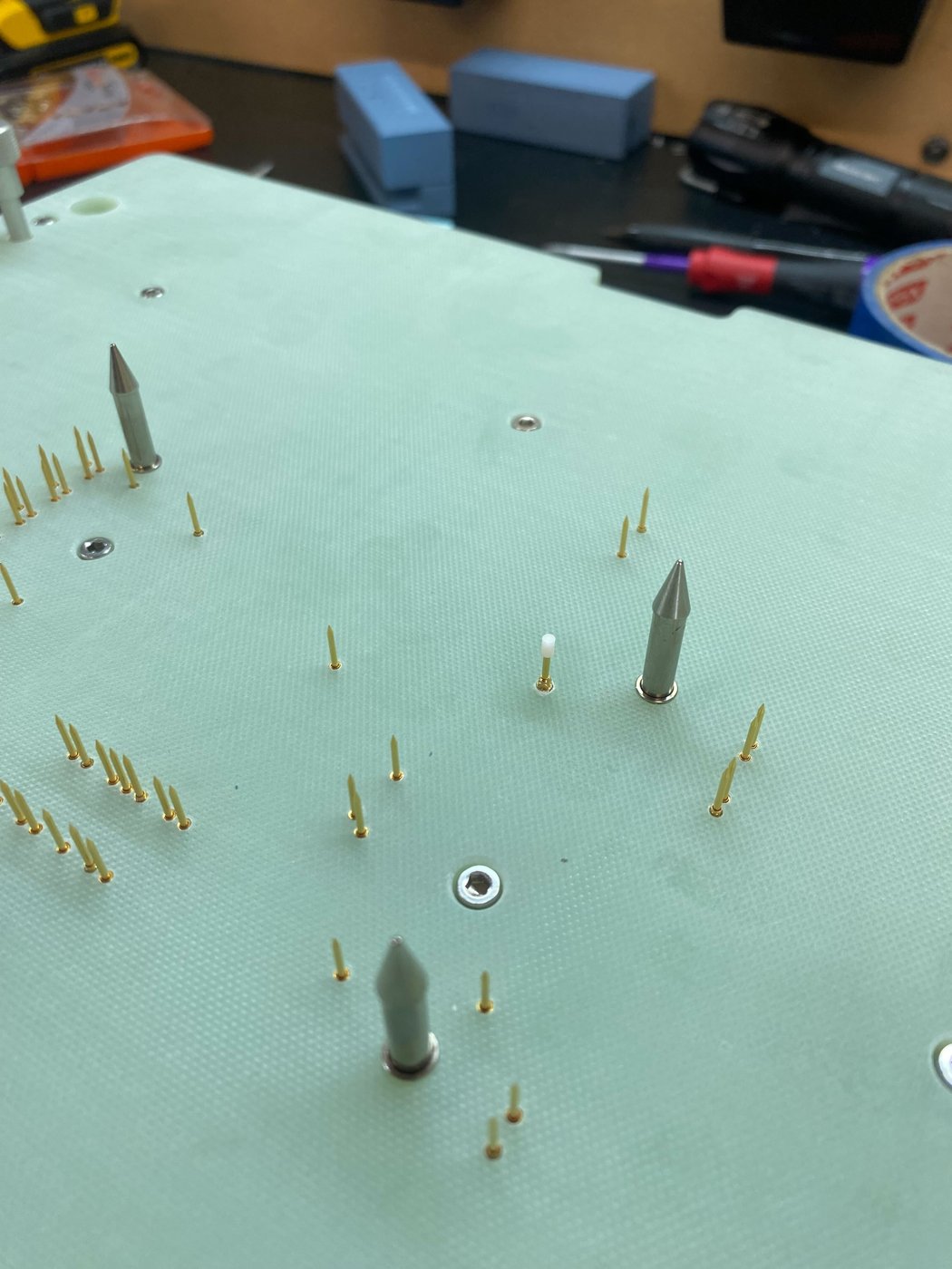 Probe flush with the probe plate
